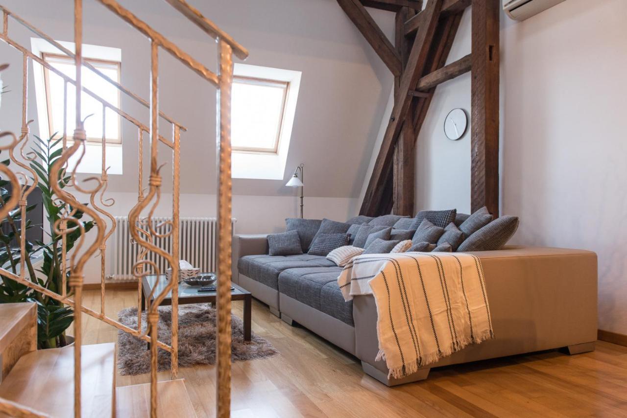 Апартаменти Comfy Loft On Hlavna Кошице Екстер'єр фото